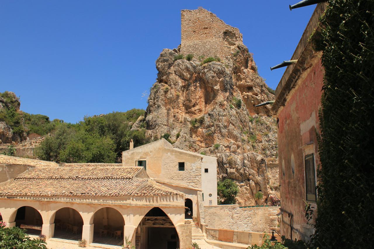 فيلا سكوبيلوفي La Tonnara Di Scopello المظهر الخارجي الصورة